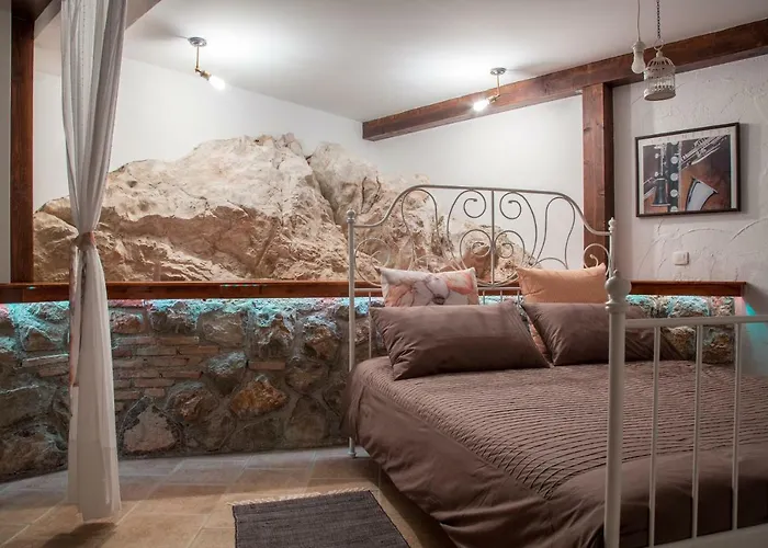 Veles Mošćenička Draga